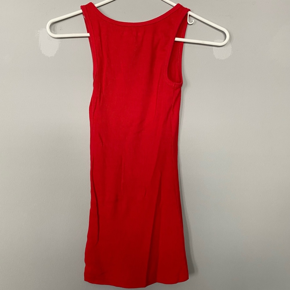 Old Navy Red Ribbed Tank Top size XS - Picture 3 of 3